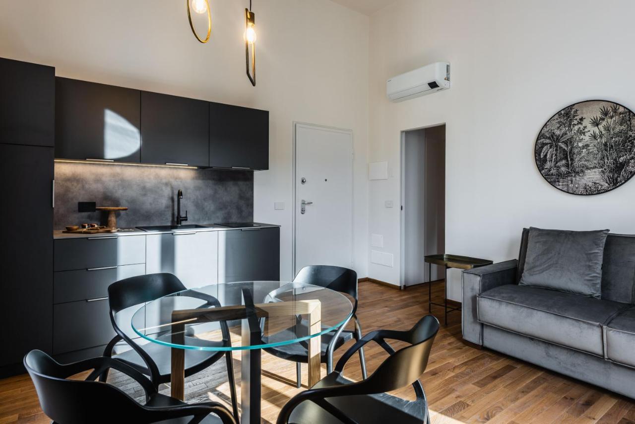 Ferrini Home - Firenze 70 Катания Экстерьер фото